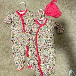 Magnetic me newborn outfits